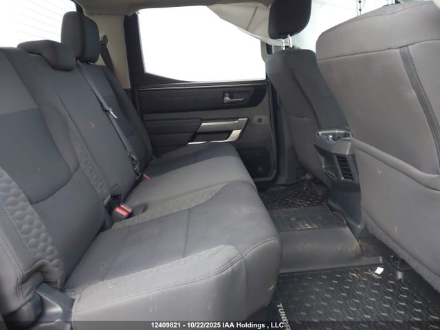 5TFLA5EC0NX003067 Toyota Tundra Crewmax Sr5