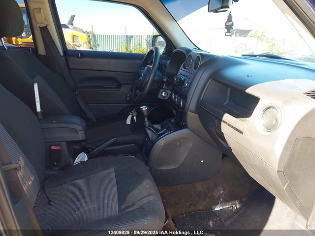 Jeep Patriot 2014 1C4NJRAB6ED607768 Image 5