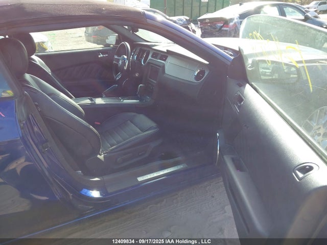 1ZVBP8EM7E5311933 Ford Mustang Convertible
