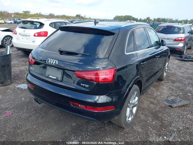 WA1HCCFS8JR031203 Audi Q3