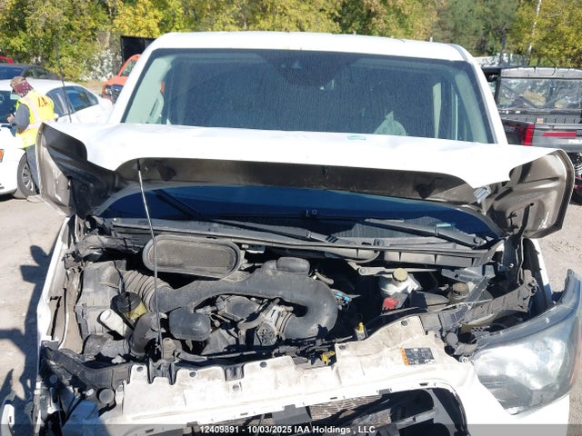 1FTYE1YM8HKA35788 Ford 2017