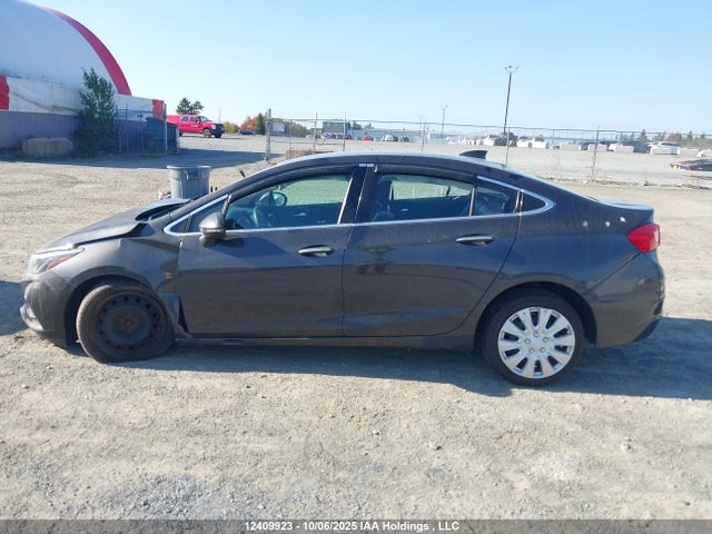 1G1BF5SM4H7248073 Chevrolet le2 -di: direct injection, vvt: variable valve timing, gen, alum
