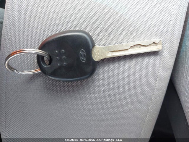 KMHCT4AE5HU221518 Hyundai Accent