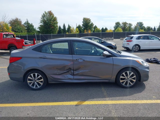 KMHCT4AE5HU221518 Hyundai Accent