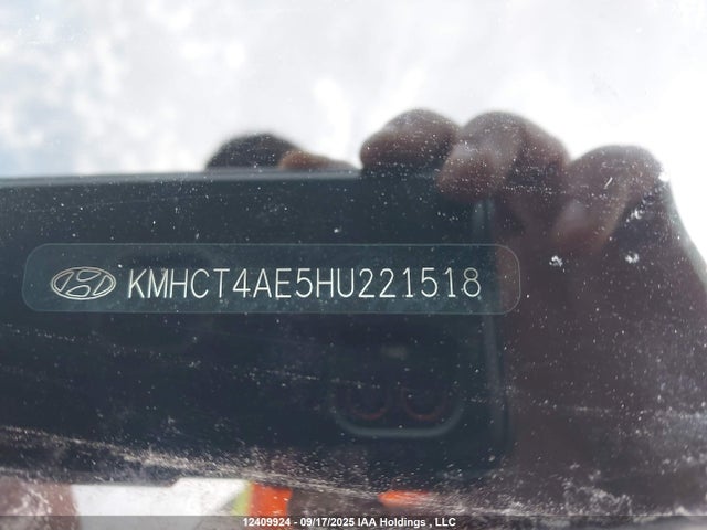 KMHCT4AE5HU221518 Hyundai Accent