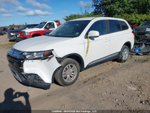 Mitsubishi mivec 2019 JA4AZ2A37KZ606824 Image 2
