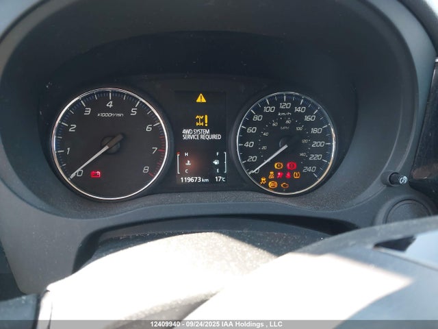 Mitsubishi mivec 2019 JA4AZ2A37KZ606824 Image 7