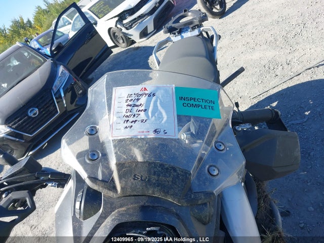 JS1VU51A4E2101157 Suzuki U501-