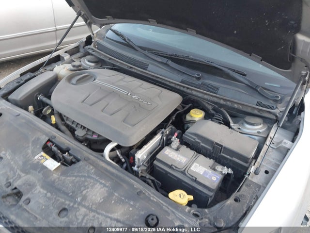 1C3CCCBG6FN694094 Chrysler 2015