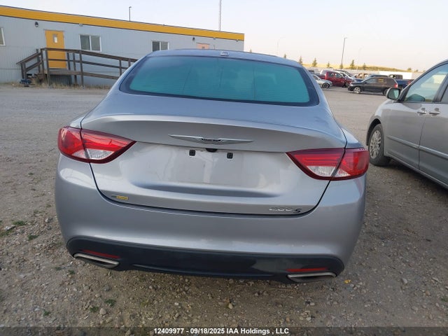 1C3CCCBG6FN694094 Chrysler 2015