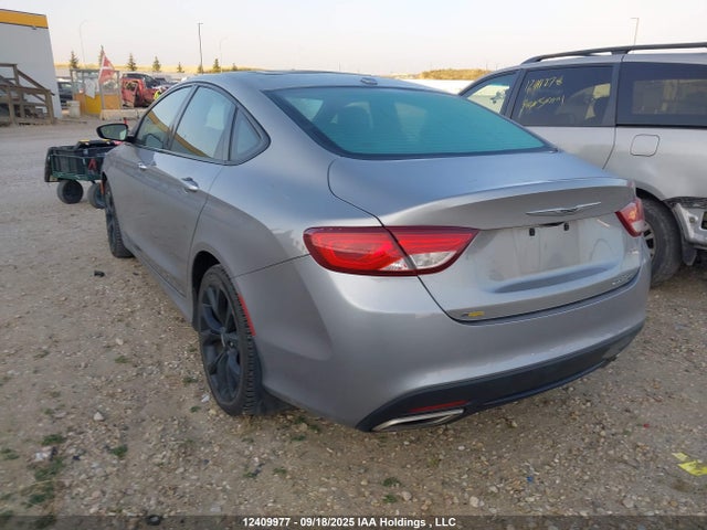 1C3CCCBG6FN694094 Chrysler 2015