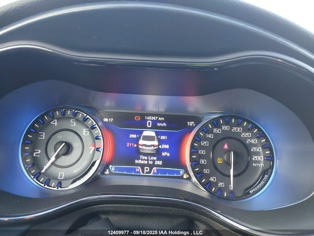 1C3CCCBG6FN694094 Chrysler 2015