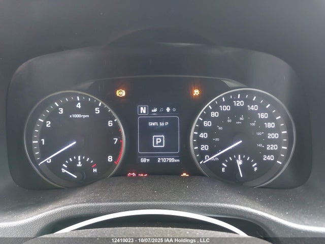 KMHD84LF1HU271165 Hyundai Elantra