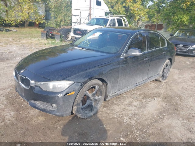 WBA3C3G52FNS76793 BMW 320i