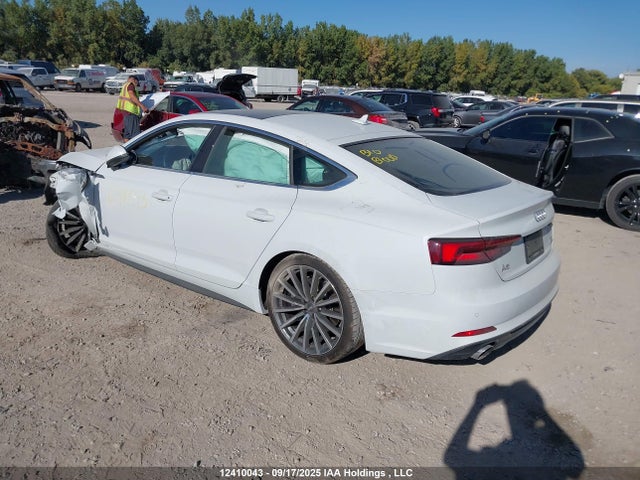 Audi A5 2018 WAUFNCF5XJA076933 Image 3