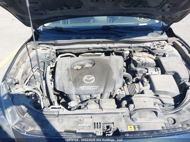 3MZBM1V76FM220450 Mazda pe