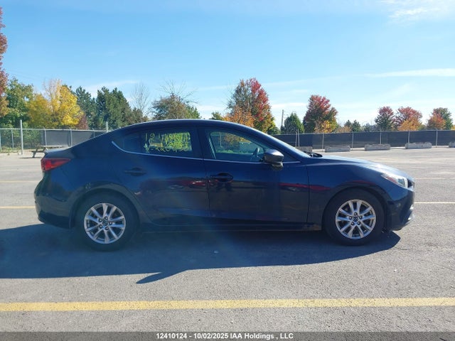 3MZBM1V76FM220450 Mazda pe