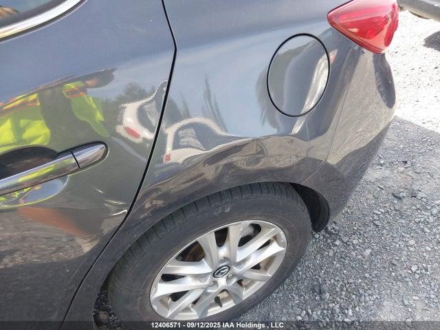 Mazda pe 2015 3MZBM1L75FM155139 Image 12