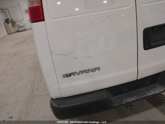 GMC lv1 - spark ignited direct injection, variable valve timing, e85 max, iron 2019 1GTW7AFP1K1353585 Image 6