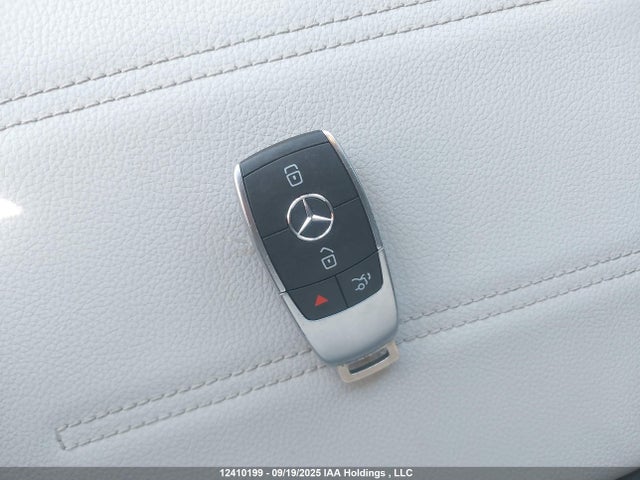 W1K5J4HB7MN187350 Mercedes-Benz m260