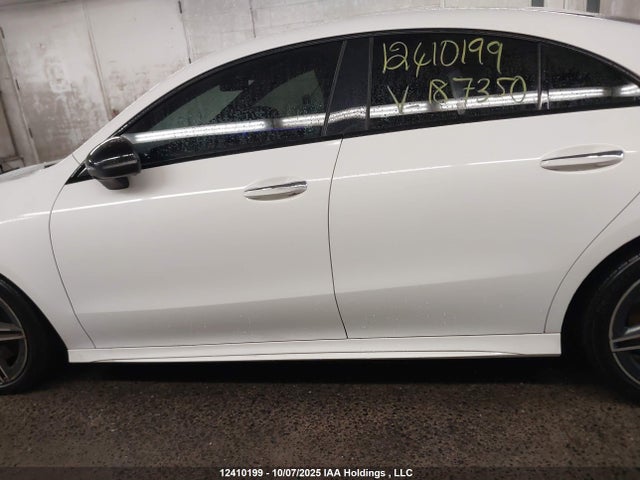W1K5J4HB7MN187350 Mercedes-Benz m260