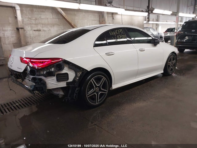 W1K5J4HB7MN187350 Mercedes-Benz m260