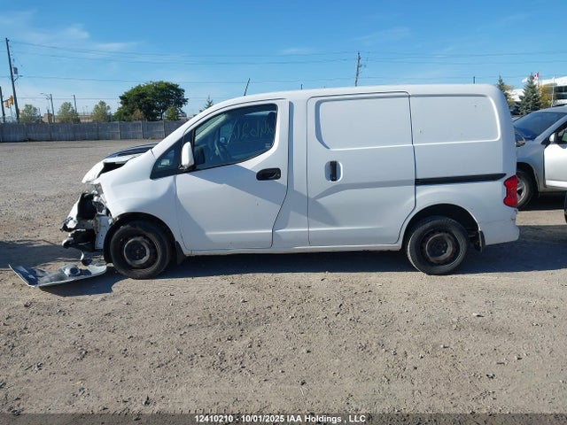 3N6CM0KN6HK720561 Nissan 2017