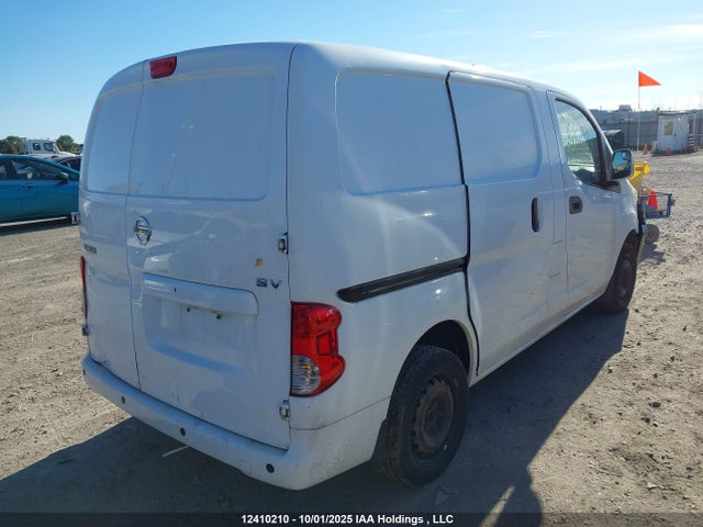 3N6CM0KN6HK720561 Nissan 2017