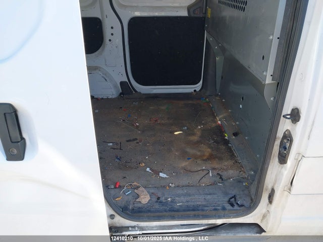 3N6CM0KN6HK720561 Nissan 2017