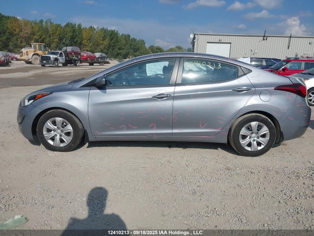 Hyundai dohc mpi nu 2016 5NPDH4AEXGH731835 Image 14