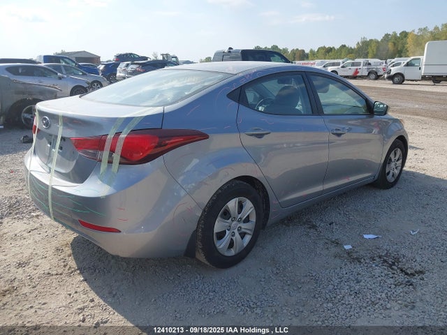 Hyundai dohc mpi nu 2016 5NPDH4AEXGH731835 Image 4