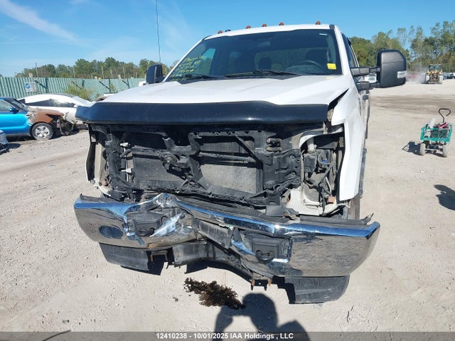 Ford 2019 2019 1FT8W3BTXKEF86819 Image 12