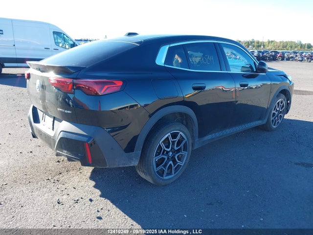 WBX63GM06S5277250 BMW X2