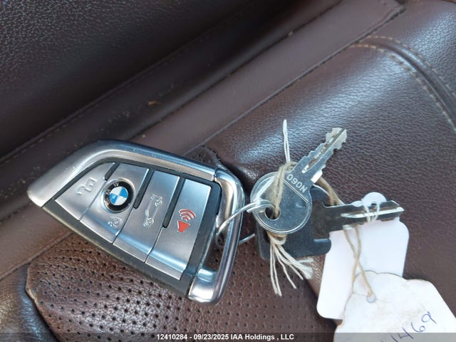 5UXCR6C56KLL01725 BMW 2019