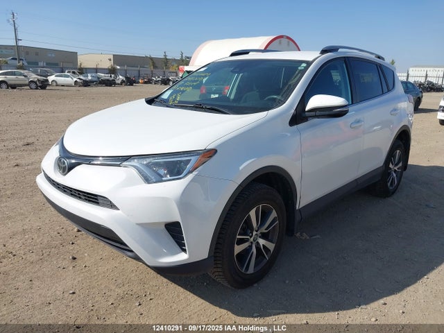 Toyota 2ar-fe 2018 2T3BFREV9JW836810 Image 2