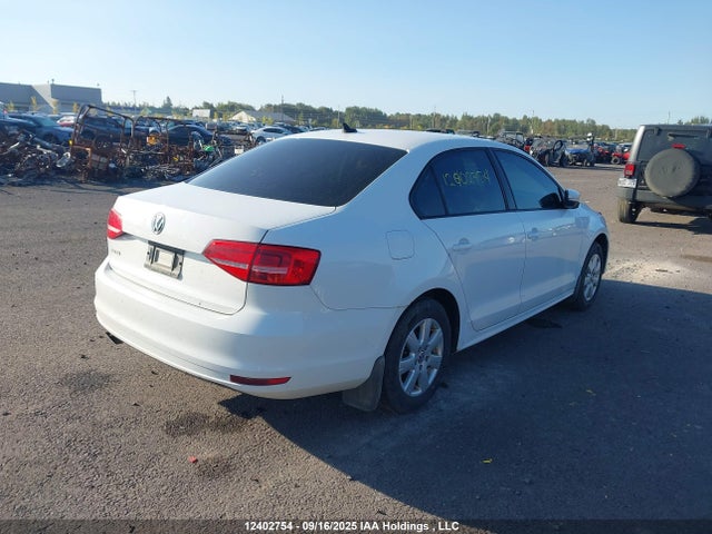 3VW1K7AJXFM408362 Volkswagen Jetta