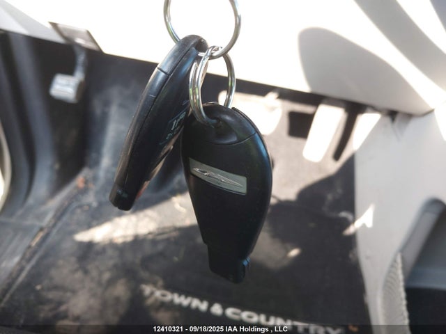 2C4RC1CG7FR576972 Chrysler Town and Country