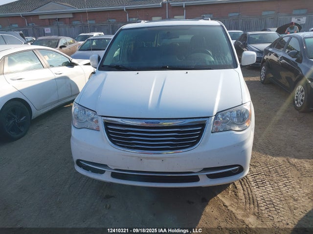 2C4RC1CG7FR576972 Chrysler Town and Country