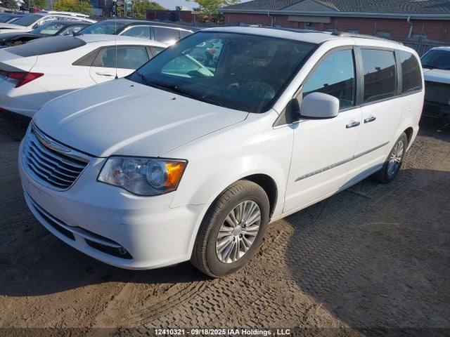 2C4RC1CG7FR576972 Chrysler Town and Country