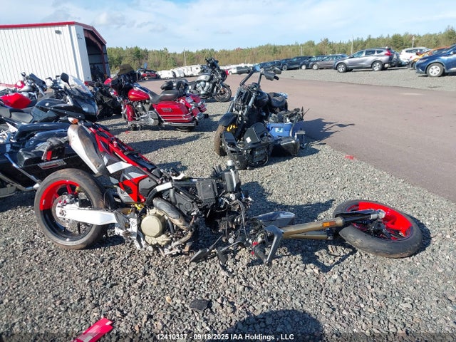 Ducati Hypermotard 2025 ZDMBAS2N9SB002903 Image 14