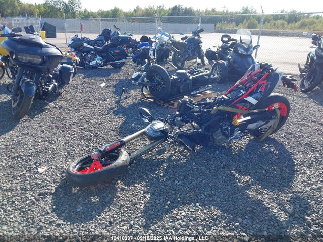 Ducati Hypermotard 2025 ZDMBAS2N9SB002903 Image 2