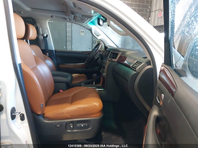 JTJHY7AX7E4150619 Lexus 3ur-fe