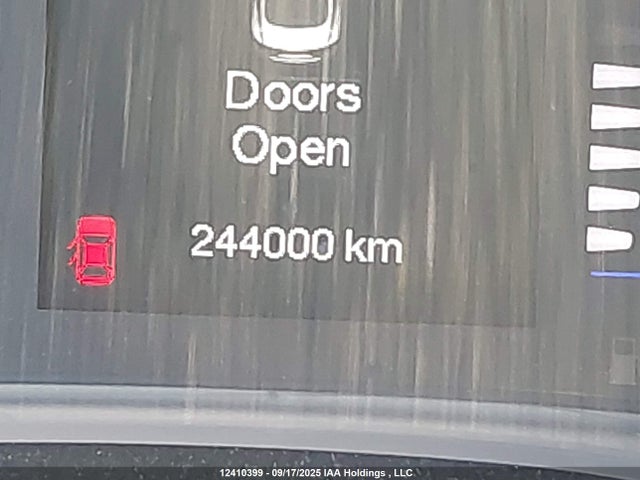 1C3CCCAB1FN507351 Chrysler 200