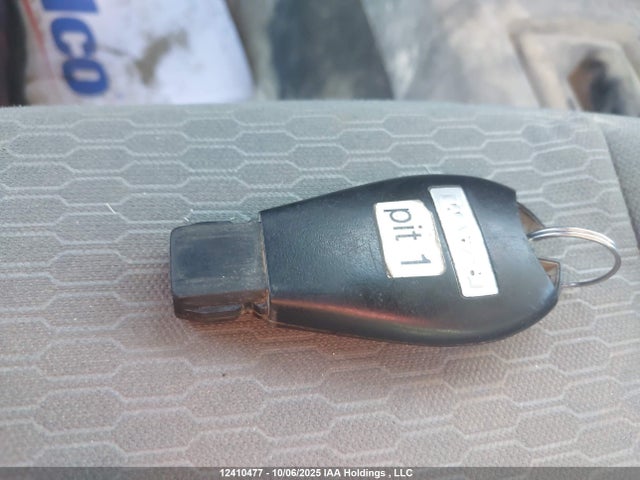 RAM 2015 2015 3C6TR5CT2FG672367 Image 11