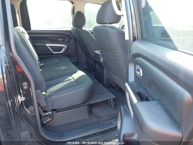 1N6BA1F41HN518846 Nissan Titan
