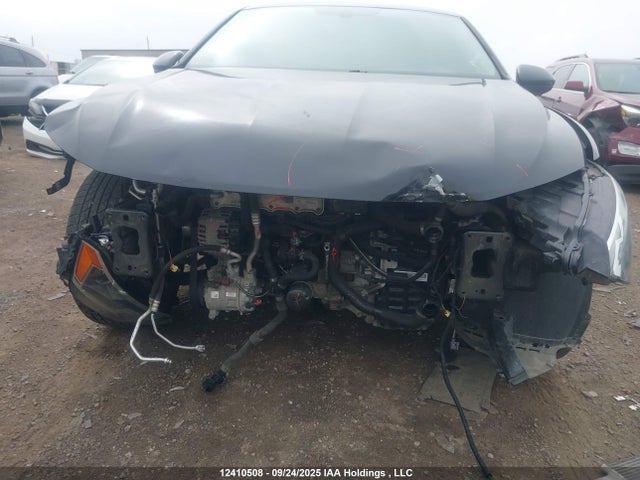 3VWE57BU2KM050542 Volkswagen 1.8 tsi