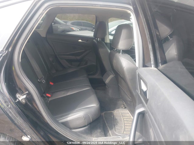 3VWE57BU2KM050542 Volkswagen 1.8 tsi