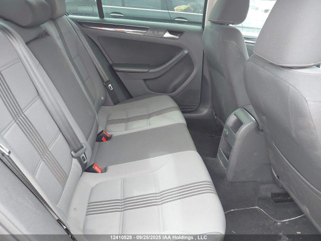 3VWDB7AJ7HM315718 Volkswagen 1.4 tsi