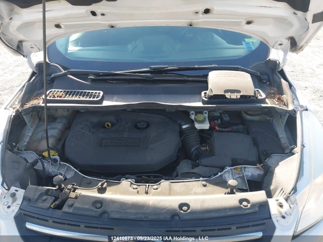 1FMCU9G90EUB86998 Ford ESCAPE SE