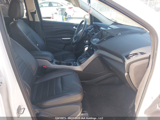 1FMCU9G90EUB86998 Ford ESCAPE SE
